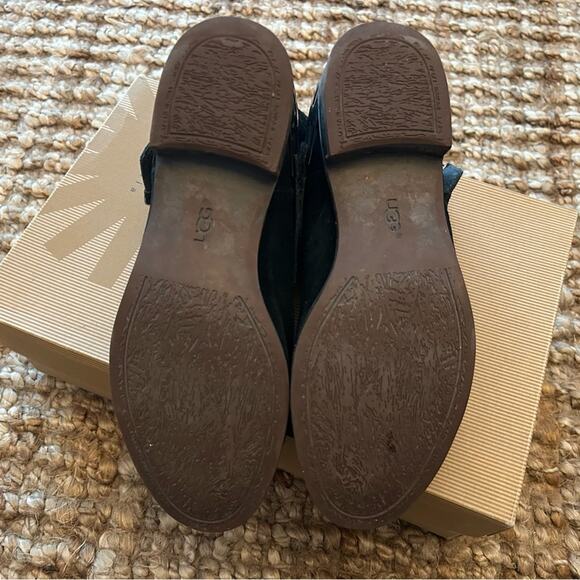 UGG Black Women’s Ankle Booties- Austin style-size 7 - Picture 10 of 12